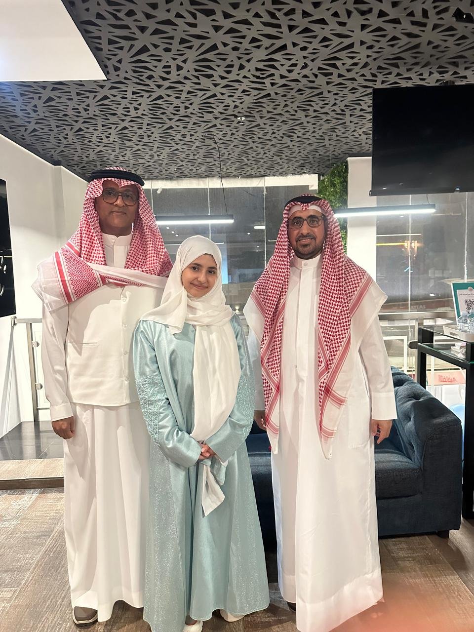 غنى خليل أصغر روائية سعودية : نموذج ملهم للجيل الجديد 1 صورة واتساب بتاريخ 1446 10 26 في 13.53.25 1b133a3e Copy