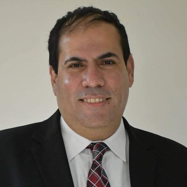 صدور كتاب "مصر: المجد والسحر والجمال" بخمس لغات أوروبية للدكتور حسين عبد البصير 2 صورة واتساب بتاريخ 1446 12 22 في 15.09.29 48ab3ff9